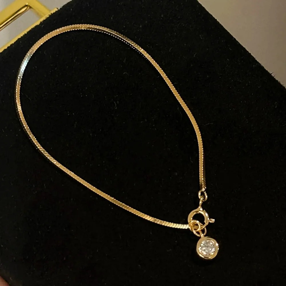 Bracelet Chaîne Lame Cuivre Doré - Zircons Lumineux & Design Minimaliste